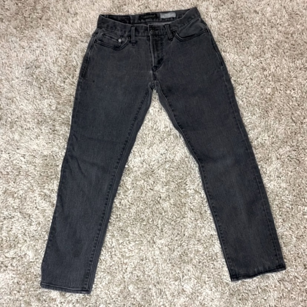 Aeropostale Slim Straight Black Jeans for Men - Size 27/28